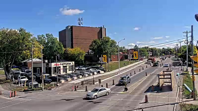 Traffic camera image at 2025-09-14 17:31:23
