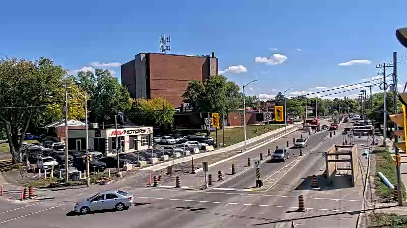 Traffic camera image at 2025-09-14 17:41:22