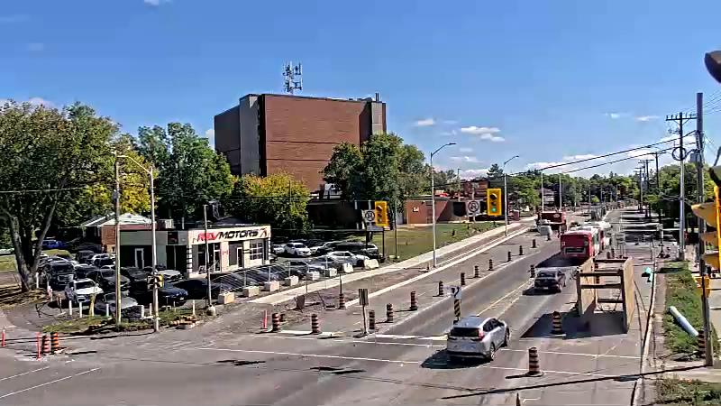 Traffic camera image at 2025-09-14 17:46:37
