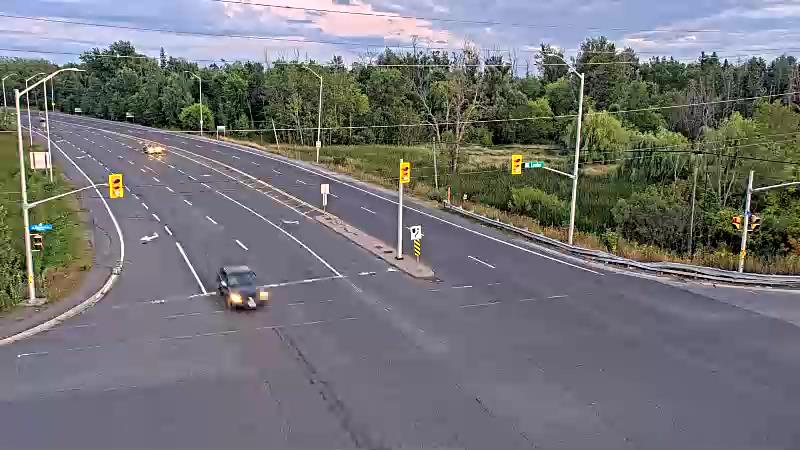 Traffic camera image at 2025-08-25 00:01:21