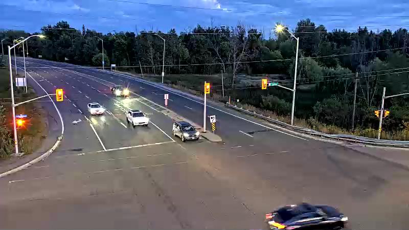 Traffic camera image at 2025-08-25 00:16:23