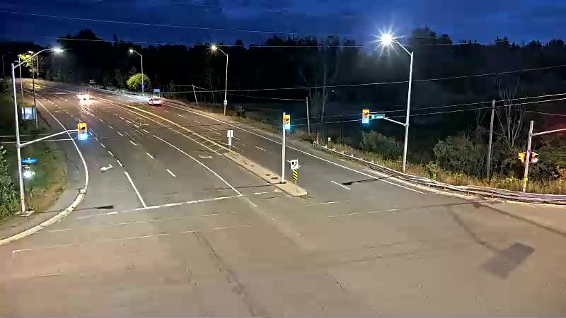 Traffic camera image at 2025-08-25 00:36:22