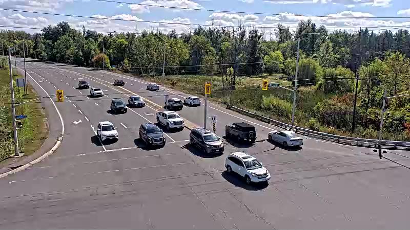 Traffic camera image at 2025-09-14 17:21:24