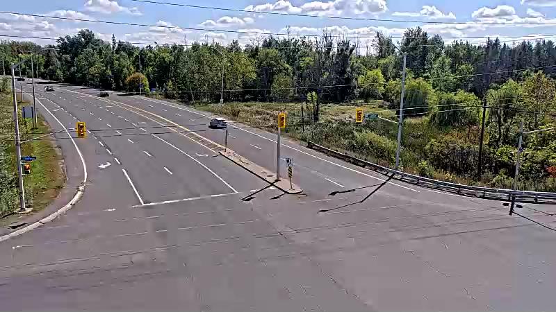 Traffic camera image at 2025-09-14 17:31:23