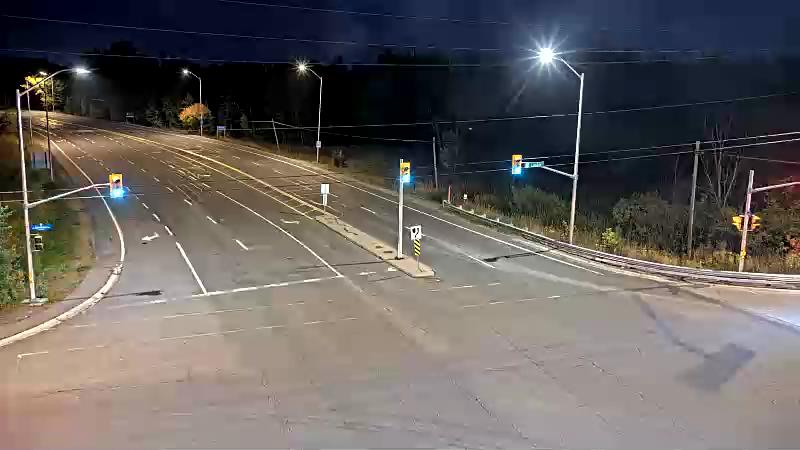 Traffic camera image at 2025-09-18 00:01:25