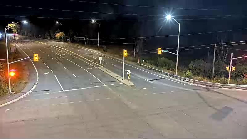 Traffic camera image at 2025-09-18 01:02:17