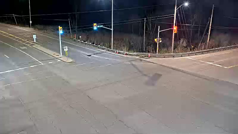 Traffic camera image at 2025-05-09 08:16:03