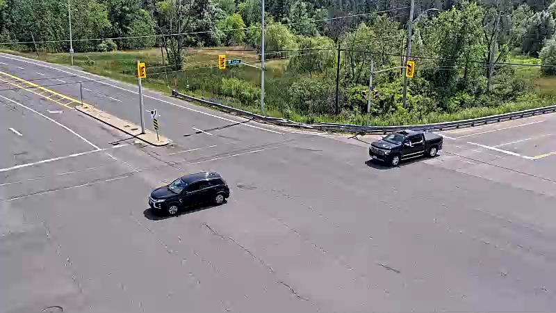 Traffic camera image at 2025-06-30 18:21:27