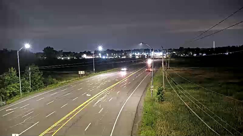 Traffic camera image at 2025-07-07 03:26:47