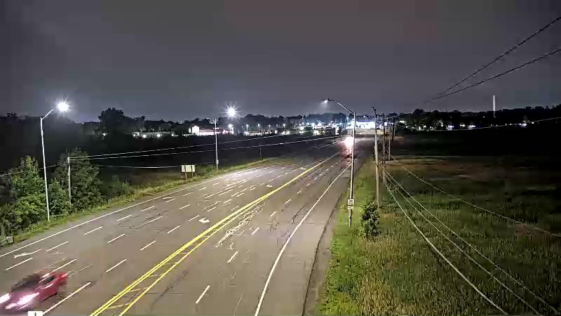 Traffic camera image at 2025-07-07 04:36:15