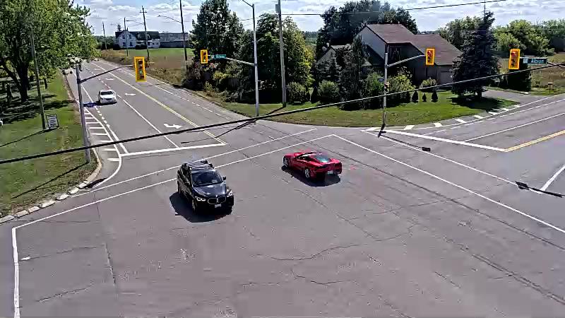 Traffic camera image at 2025-09-14 17:46:38