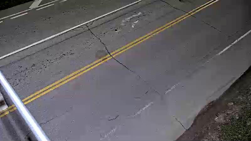 Traffic camera image at 2025-05-09 08:00:59