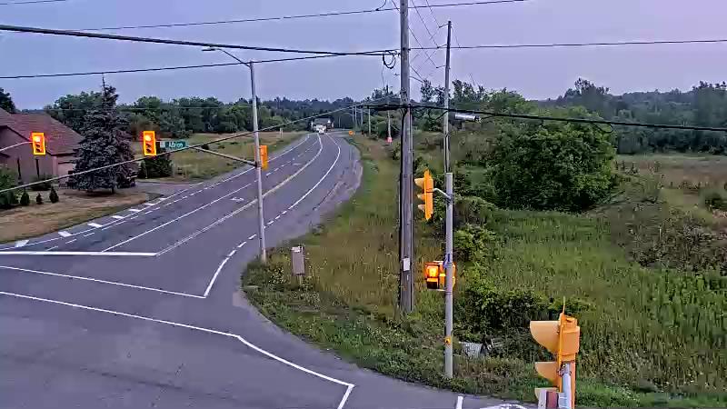 Traffic camera image at 2025-07-31 00:46:27