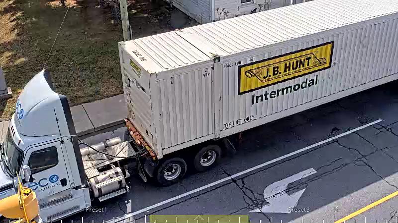 Traffic camera image at 2025-08-24 15:31:32