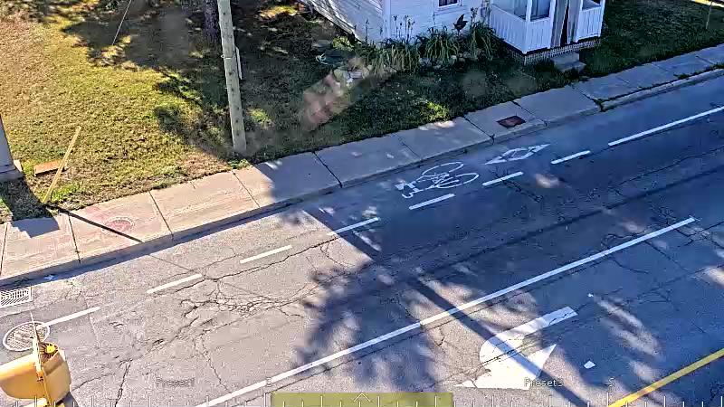 Traffic camera image at 2025-08-31 13:36:22
