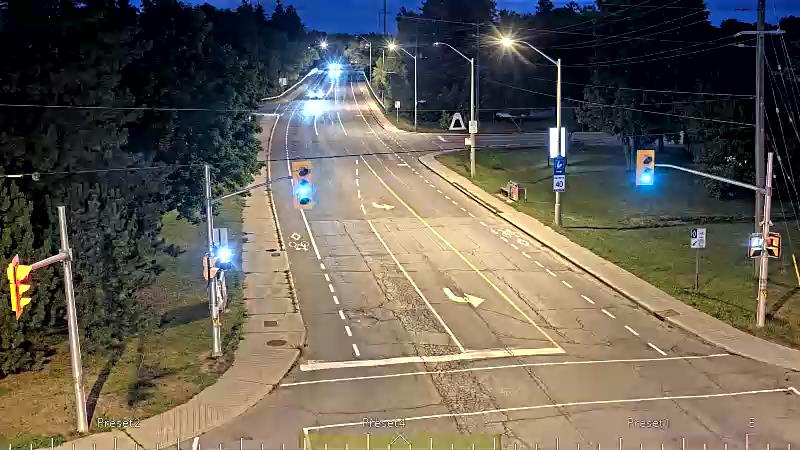 Traffic camera image at 2025-09-07 00:01:26