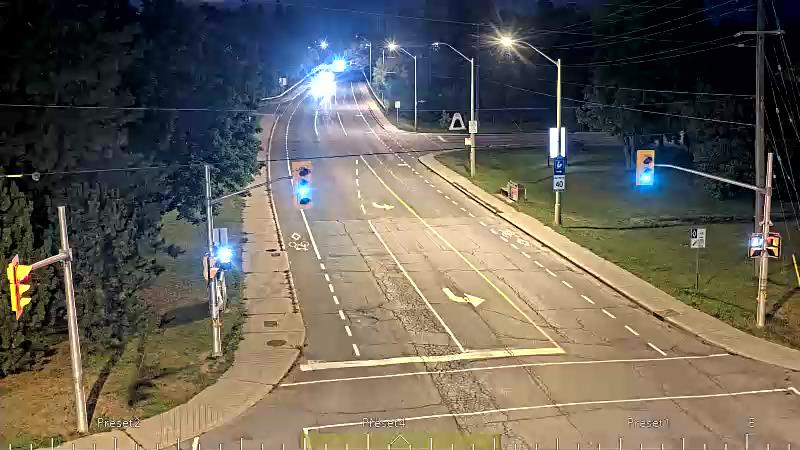Traffic camera image at 2025-09-07 00:11:21