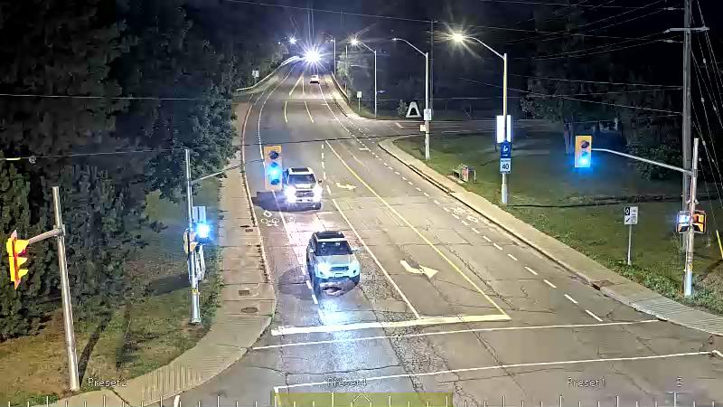 Traffic camera image at 2025-09-07 01:11:27
