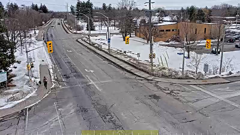 Traffic camera image at 2025-03-09 13:46:24