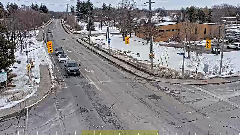 Traffic camera image at 2025-03-09 14:11:05