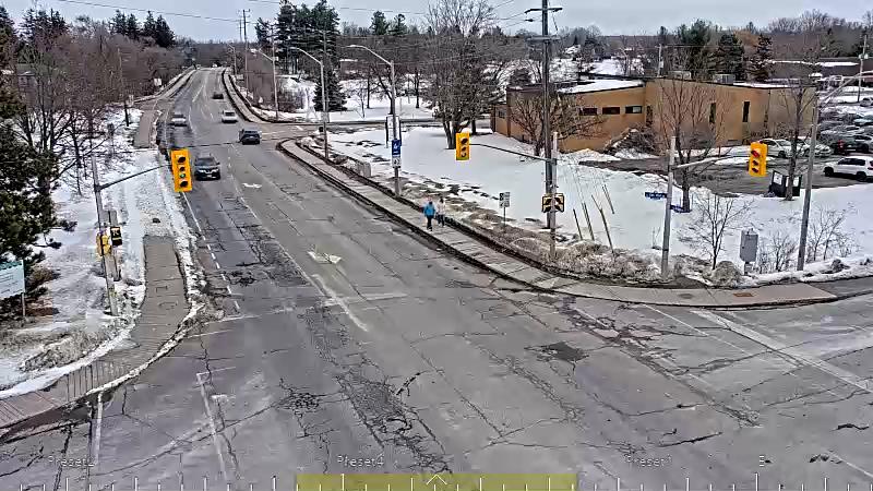 Traffic camera image at 2025-03-09 14:21:26