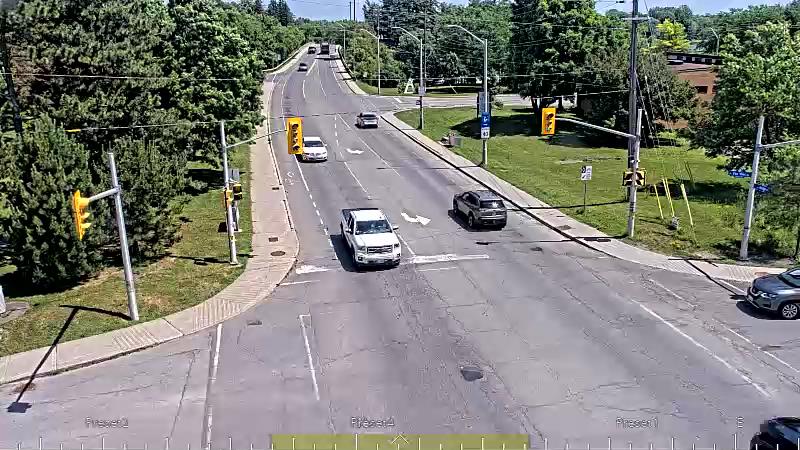 Traffic camera image at 2025-06-30 16:01:30
