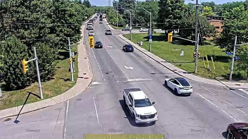 Traffic camera image at 2025-06-30 16:38:28