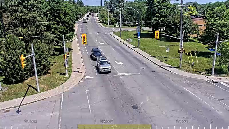 Traffic camera image at 2025-06-30 16:51:23