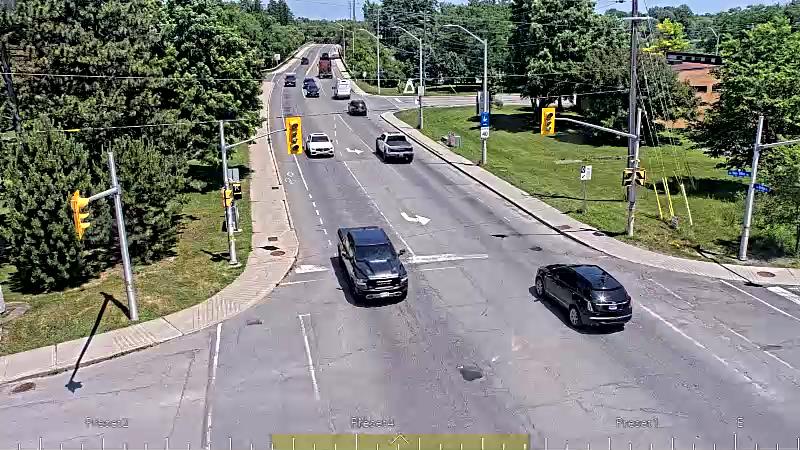 Traffic camera image at 2025-06-30 17:01:37
