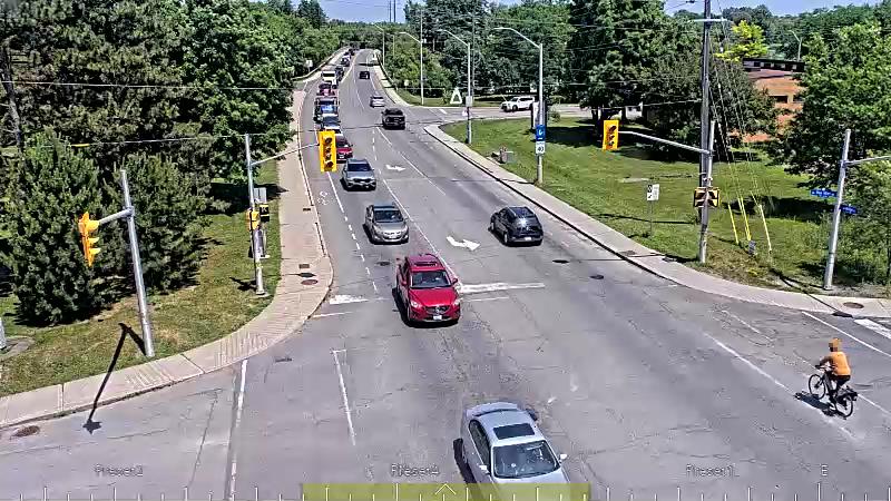 Traffic camera image at 2025-06-30 17:11:41