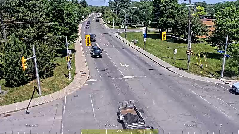 Traffic camera image at 2025-06-30 17:21:38