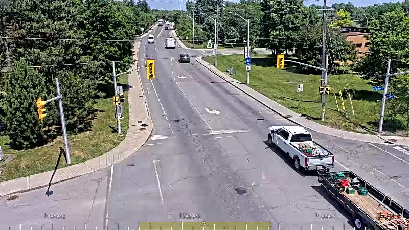 Traffic camera image at 2025-06-30 17:26:44