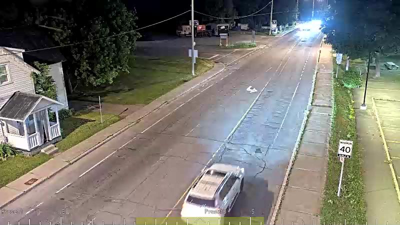 Traffic camera image at 2025-07-06 01:46:22