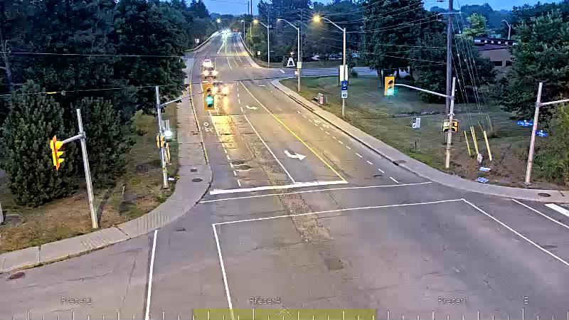 Traffic camera image at 2025-07-31 00:51:22