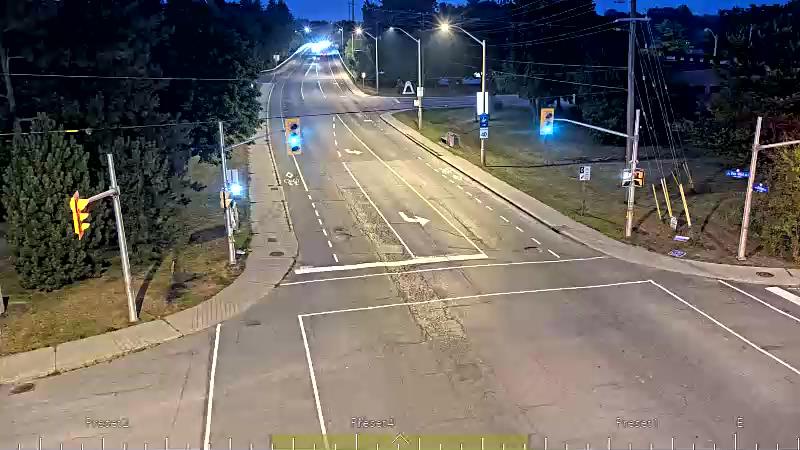 Traffic camera image at 2025-07-31 01:06:33