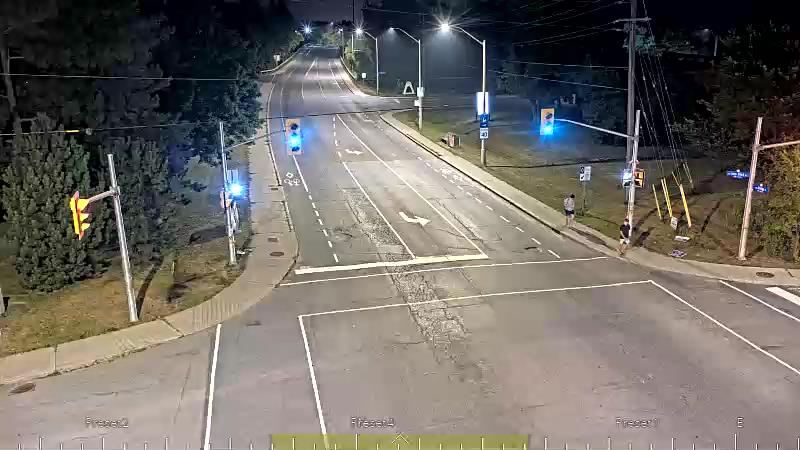 Traffic camera image at 2025-07-31 01:56:22