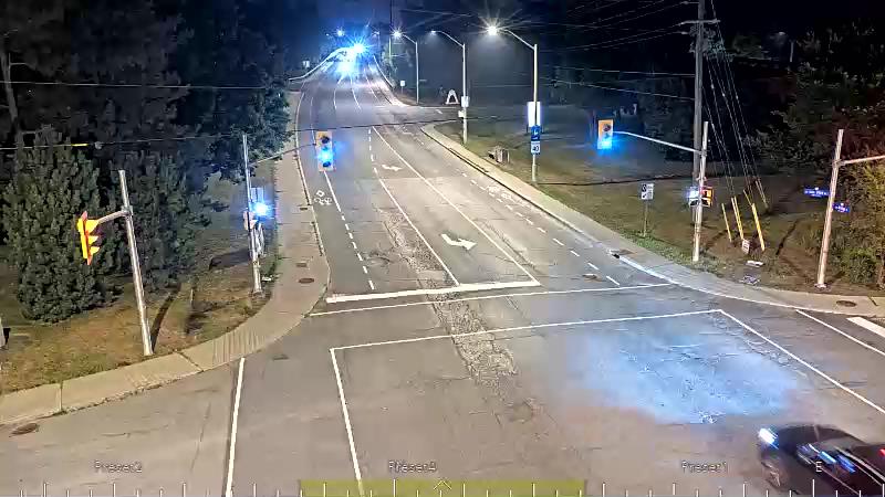 Traffic camera image at 2025-07-31 02:01:13