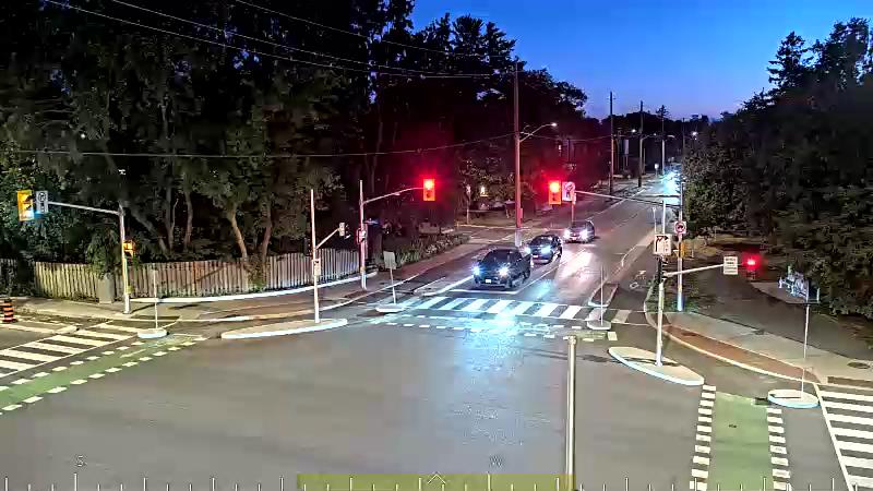 Traffic camera image at 2025-08-25 00:36:22