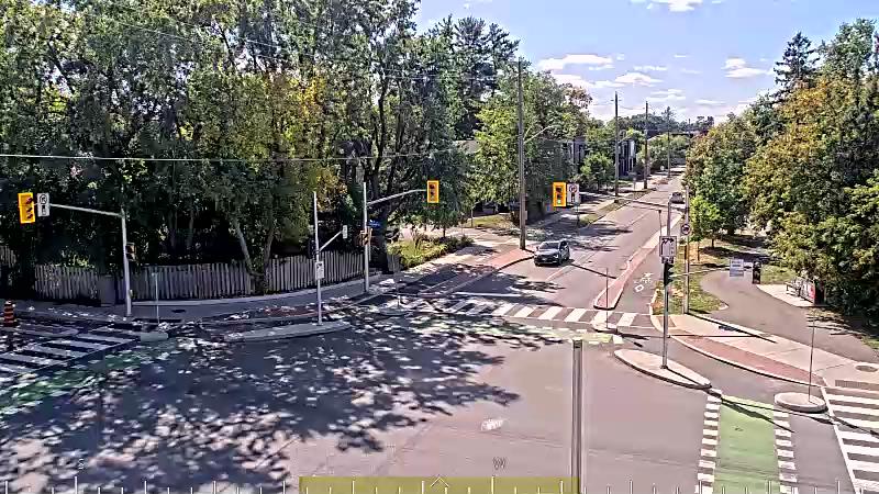 Traffic camera image at 2025-09-14 18:11:31