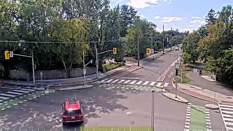 Traffic camera image at 2025-09-14 18:21:25
