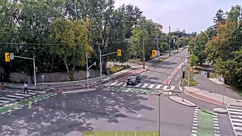 Traffic camera image at 2025-09-17 17:56:16