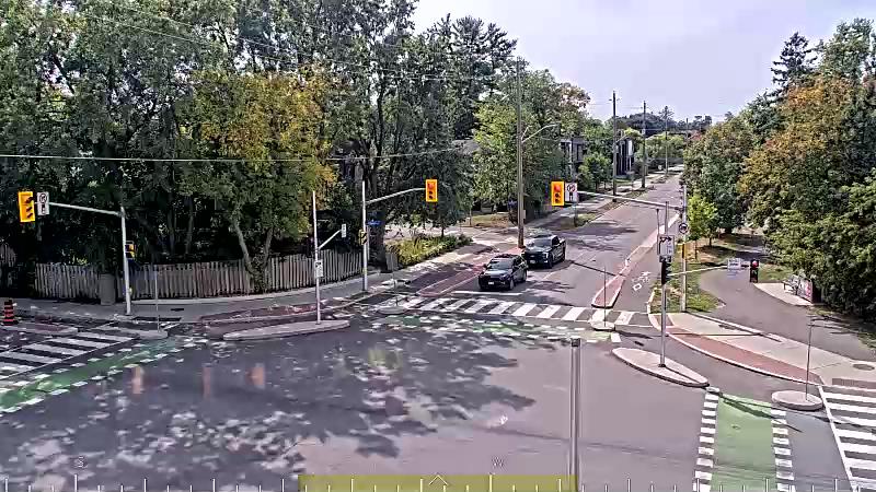 Traffic camera image at 2025-09-17 18:06:23