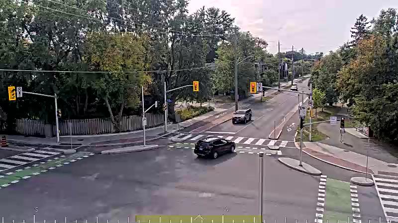 Traffic camera image at 2025-09-17 18:56:32