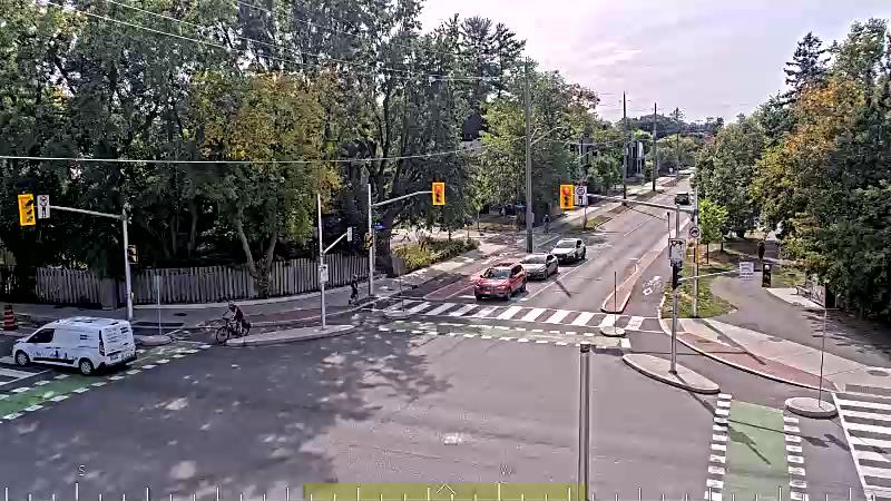 Traffic camera image at 2025-09-17 19:06:29