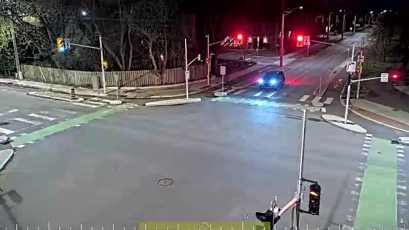 Traffic camera image at 2025-05-09 05:51:07
