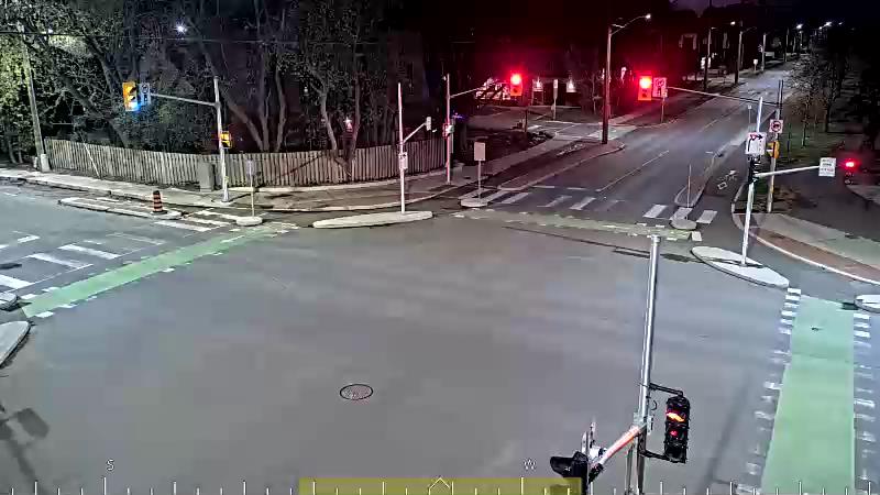Traffic camera image at 2025-05-09 06:25:59