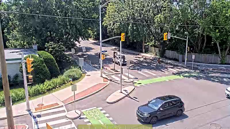 Traffic camera image at 2025-06-30 16:01:30
