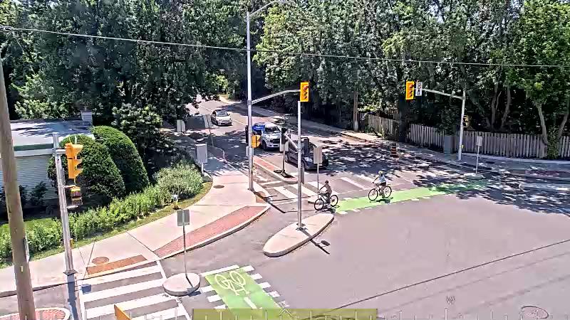 Traffic camera image at 2025-06-30 16:26:34