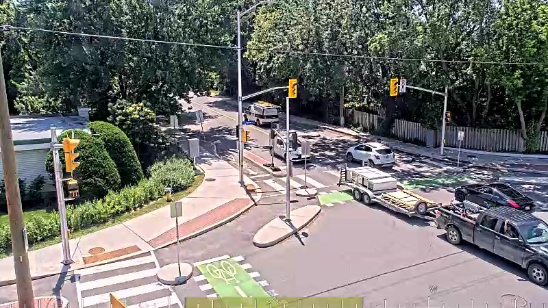 Traffic camera image at 2025-06-30 16:46:29