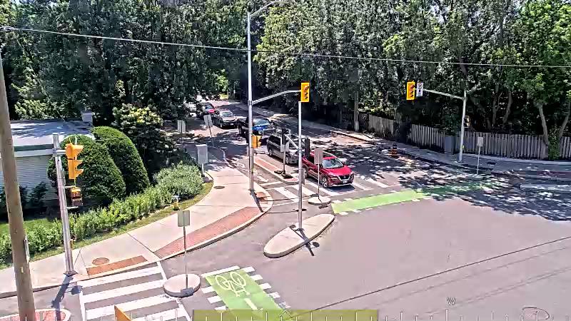 Traffic camera image at 2025-06-30 16:51:23